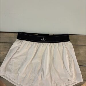 ALO Yoga White and Black Skirt
